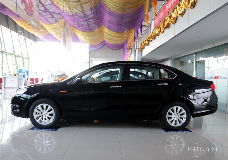 2012款 2.0L 手动智雅版