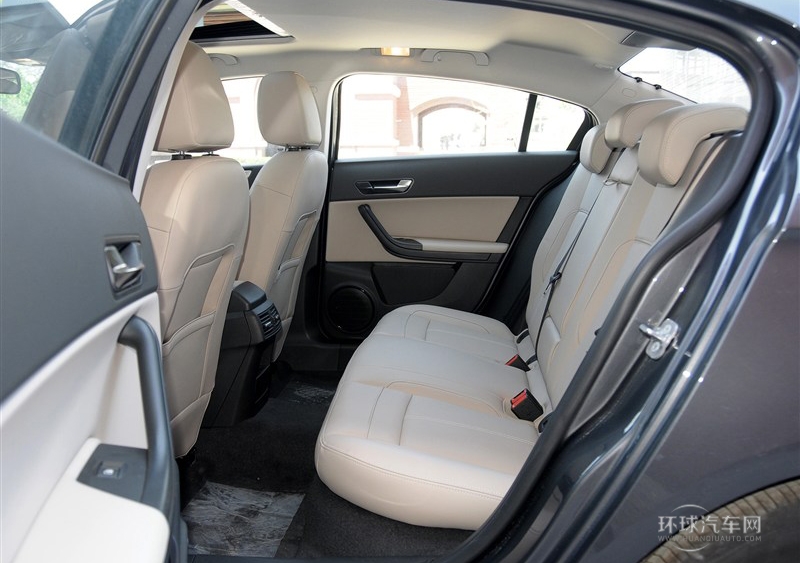 2014款 三厢 1.6L 自动致悦型