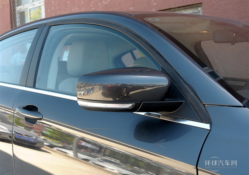 2014款 三厢 1.6T 自动致悦型