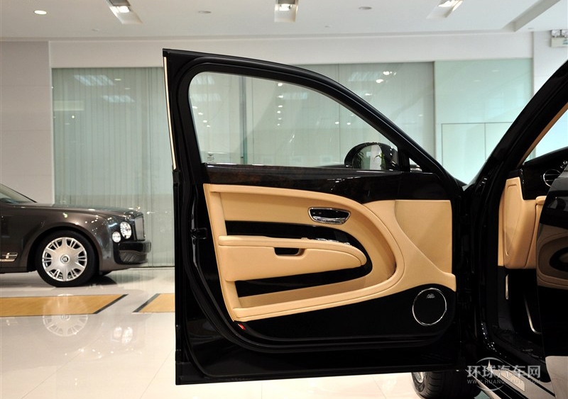 2013款 6.8T Mulliner特别版