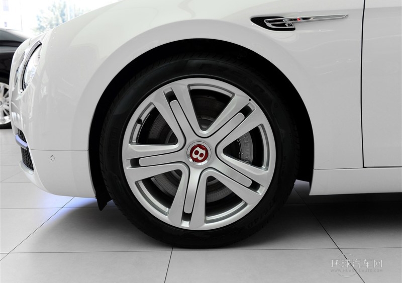 2014款 4.0T V8 标准版