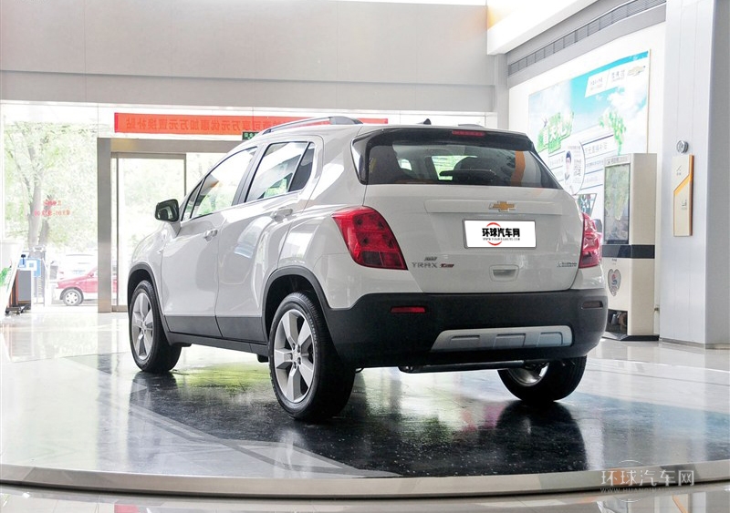 2014款 1.4T 自动两驱豪华型
