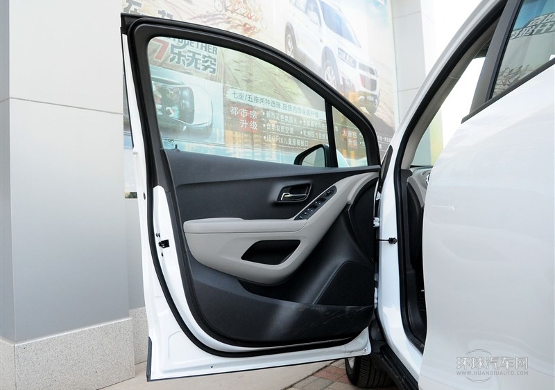 2014款 1.4T 手动两驱舒适型