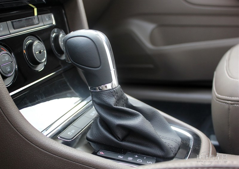 2014款 1.4TSI 自动豪华型