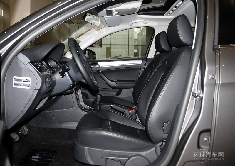2014款 1.6L 手动舒适型