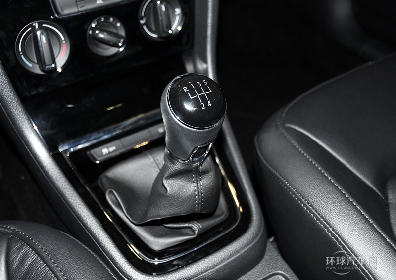 2014款 1.6L 手动舒适型