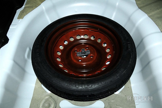 2012款 三厢 1.4L AT GLS纪念版