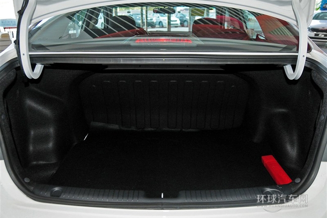 2012款 三厢 1.4L AT GLS纪念版