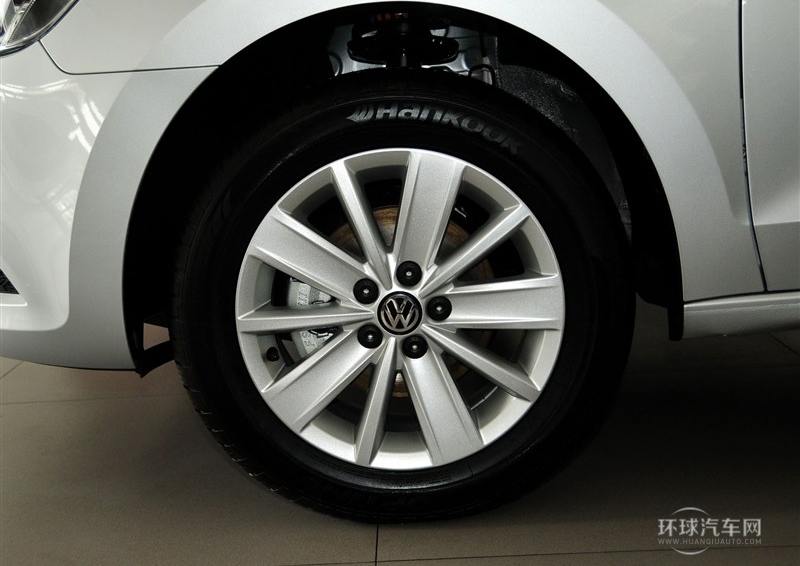 2013款 1.4L 手动舒适型