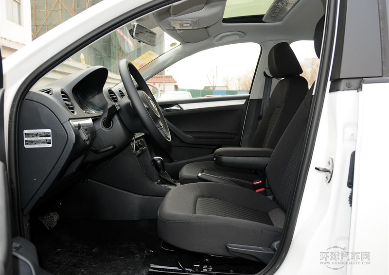 2013款 1.6L 自动舒适型