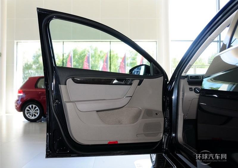 2013款 2.0TSI 尊贵型