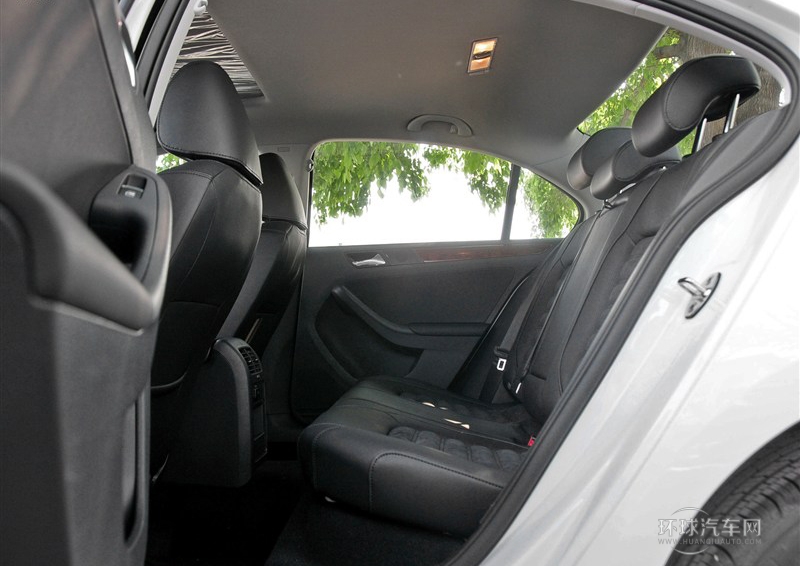 2014款 1.8TSI 自动旗舰版