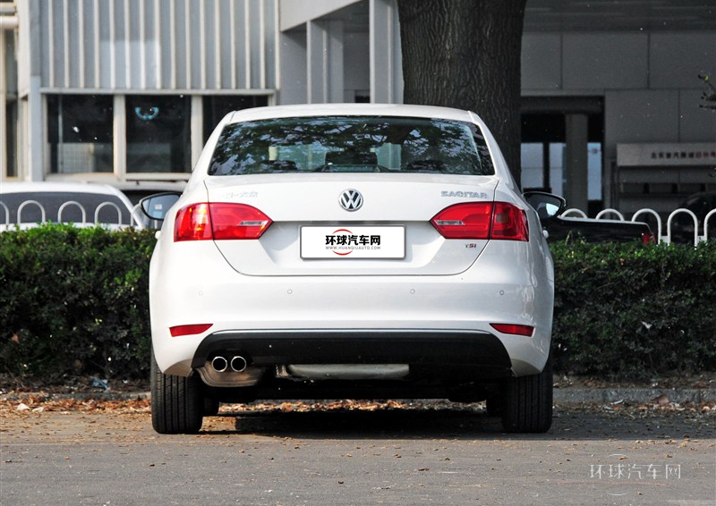 2014款 1.8TSI 自动旗舰版