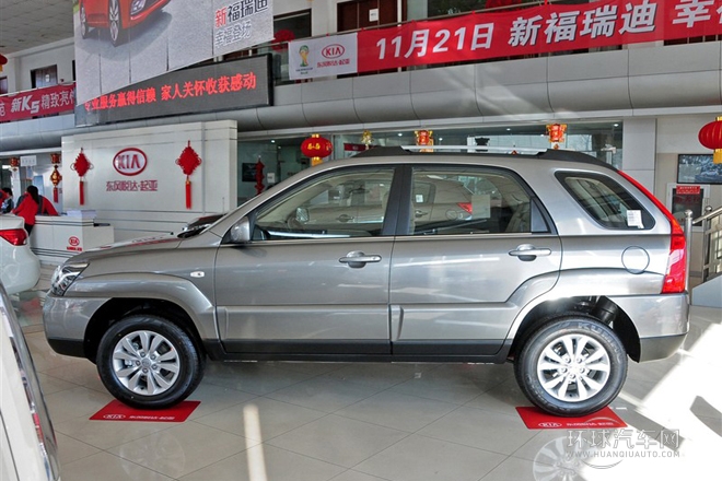 2013款 2.0L 手动两驱版GL