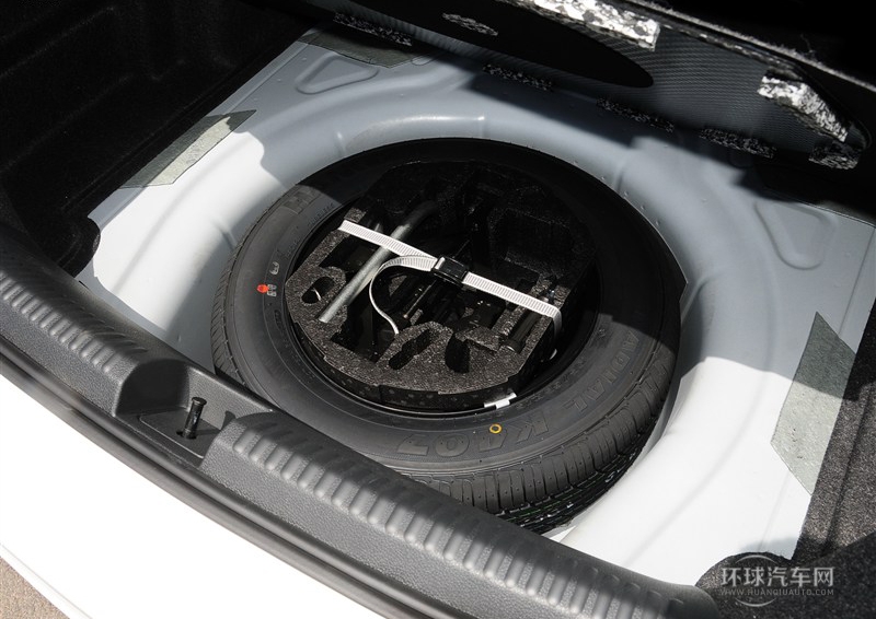 2014款 改款 1.4TSI 手动豪华型