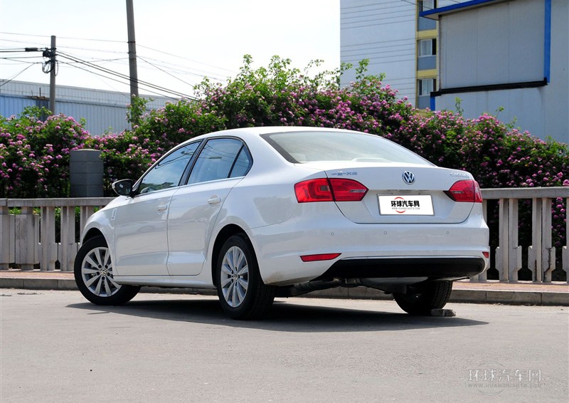 2014款 改款 1.6L 自动舒适型
