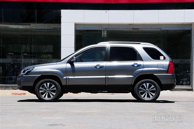 2013款 2.0L 自动两驱版DLX