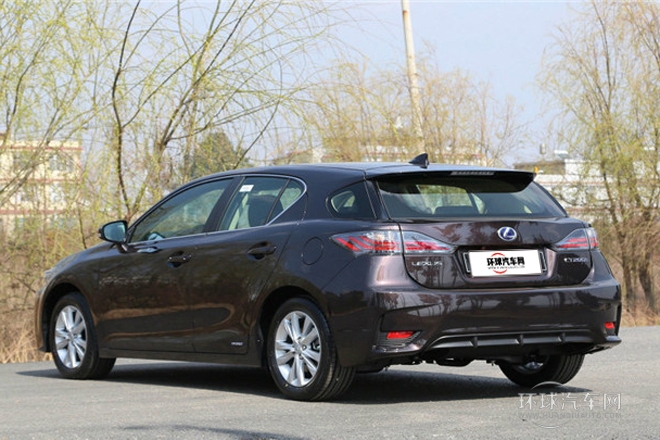 2014款 CT200h 精英版 双色