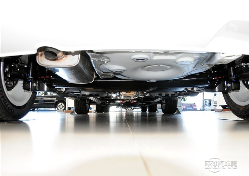 2014款 1.6L 自动舒适版
