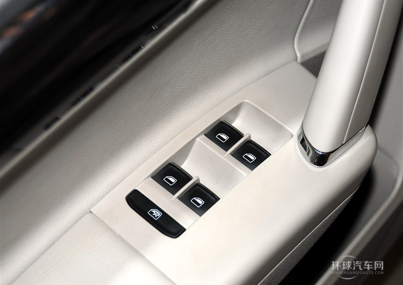 2013款 1.4TSI 手动豪华型
