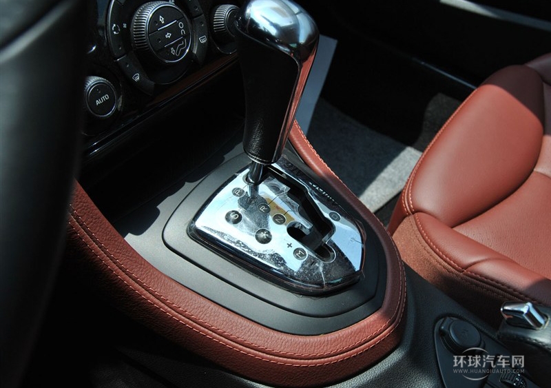 2013款 1.6T CC 罗兰·加洛斯版
