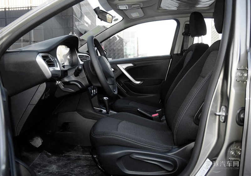 2014款 1.6L 自动豪华版