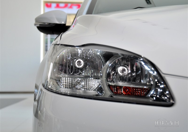 2014款 1.6L 手动舒适版