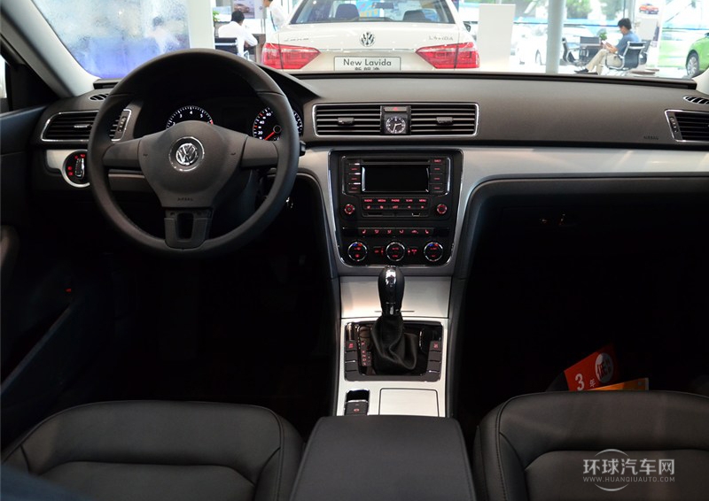 2014款 1.8TSI 自动尊荣版