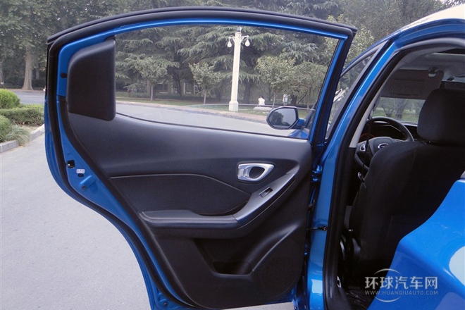 2013款1.6L手动   豪华版