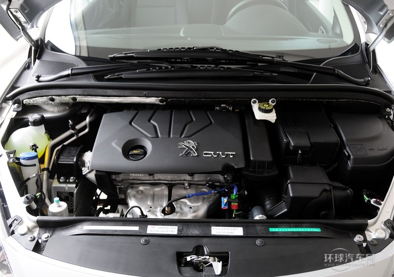 2013款 两厢 1.6L 自动舒适版