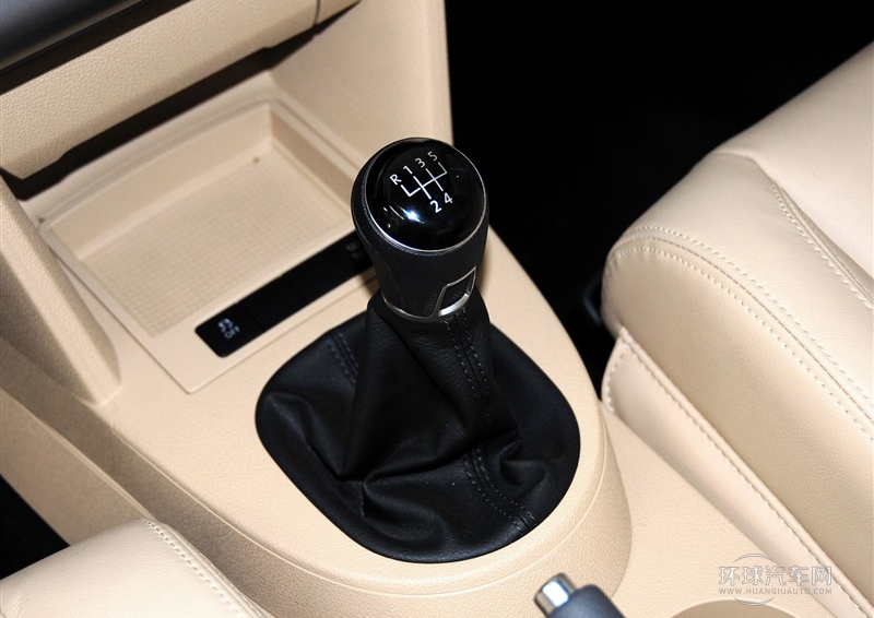 2013款 1.4T 手动舒适版5座