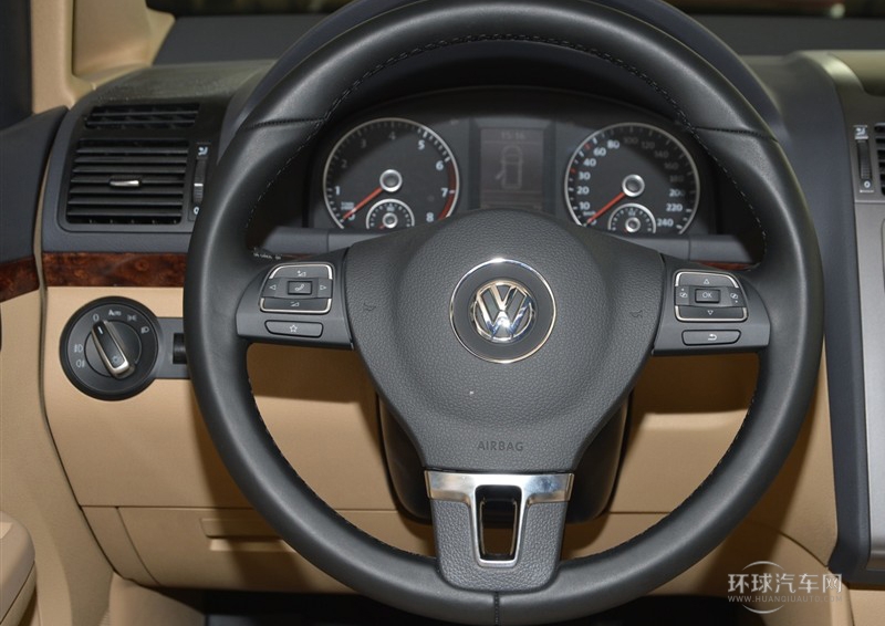 2013款 1.4T 自动睿智版7座