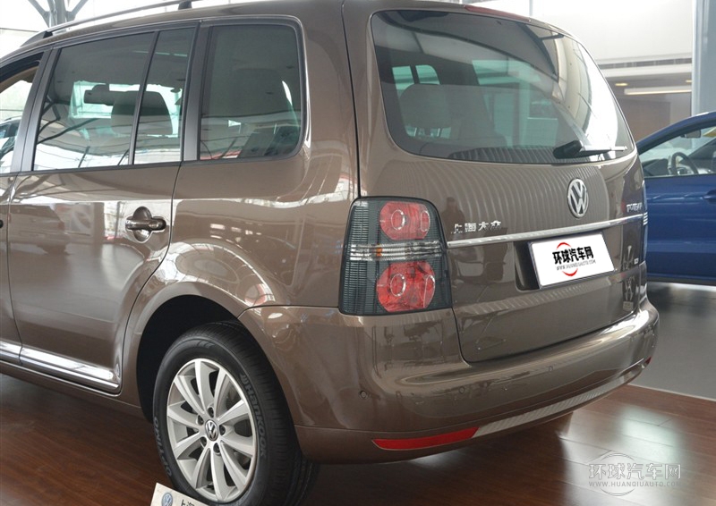 2013款 1.4T 自动睿智版7座
