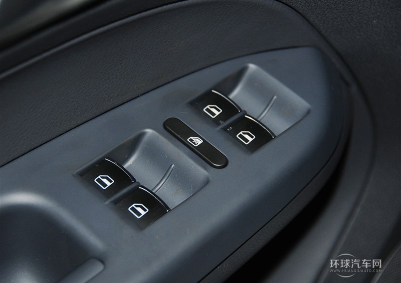 2013款 1.4T 自动舒适版5座