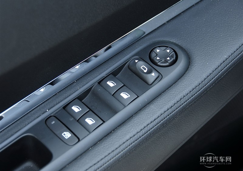 2013款 2.0L 自动经典版