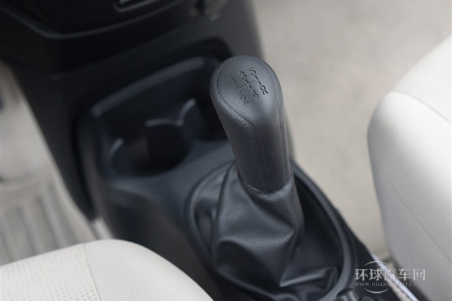 2014款 1.2L 手动尊享版