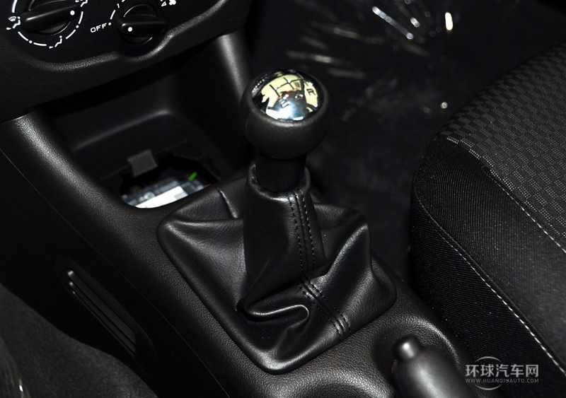 2011款 三厢 1.6L 手动驭乐版