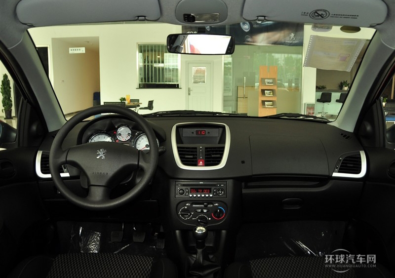 2011款 三厢 1.6L 手动驭乐版