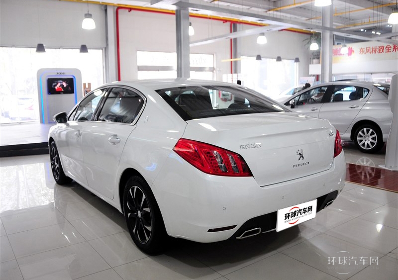 2013款 2.3L 罗兰·加洛斯版