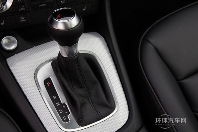 2015款 40 TFSI quattro 豪华型