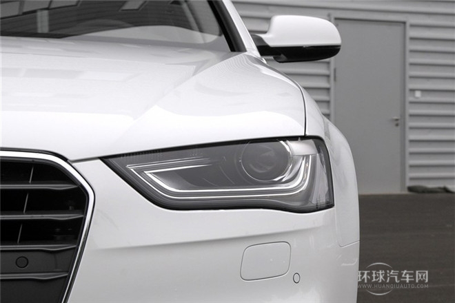 2015款 35 TFSI 自动技术型