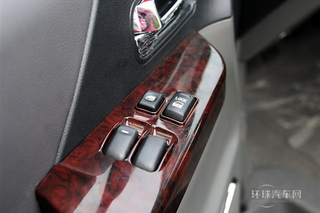 2014款 2.4L 商务型