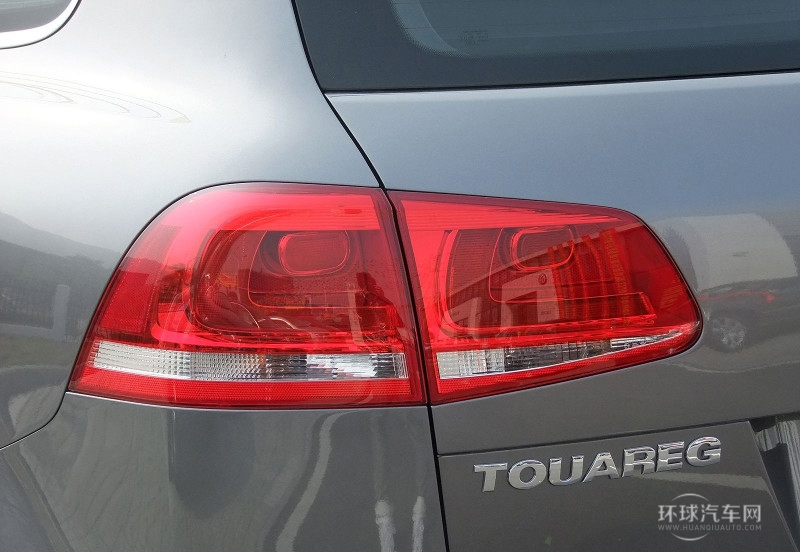 2011款 3.0TDI V6 柴油标配型