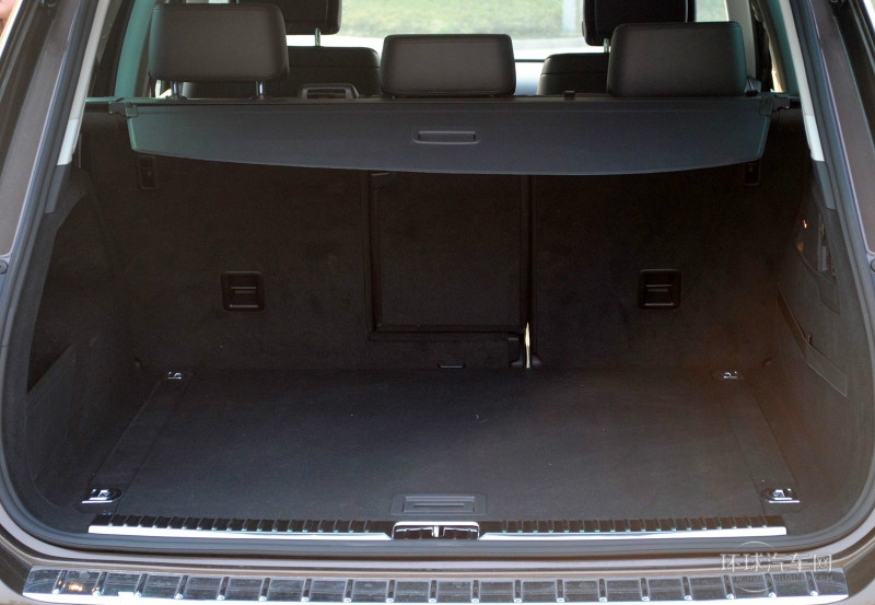 2011款 3.0TSI V6 豪华型