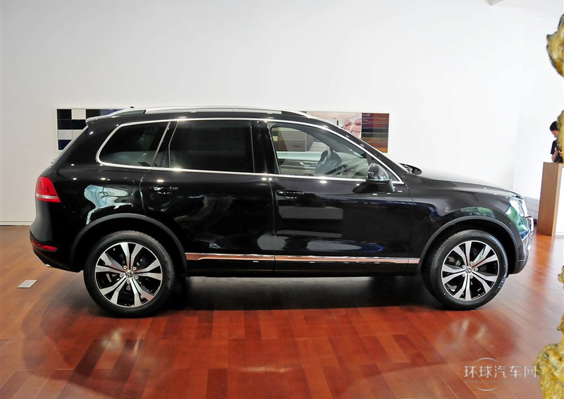 2014款 4.2L V8