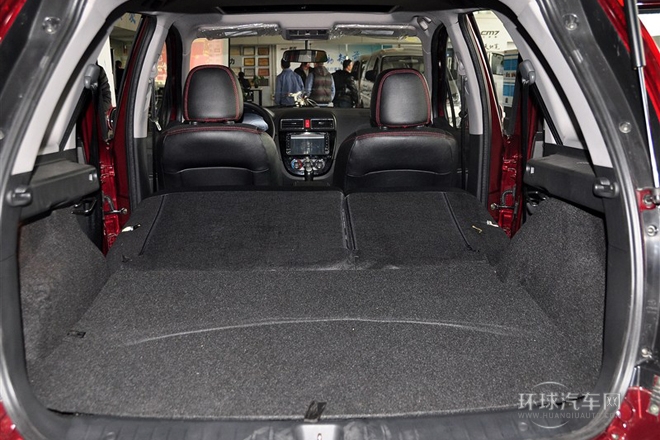 2013款 1.6L 尊贵型