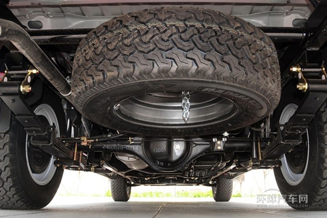 2014款 2.2L汽油四驱豪华型中双4GZ1