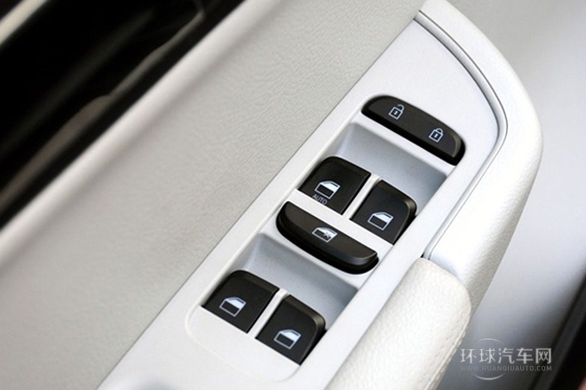 2011款 1.6L 自动舒适型