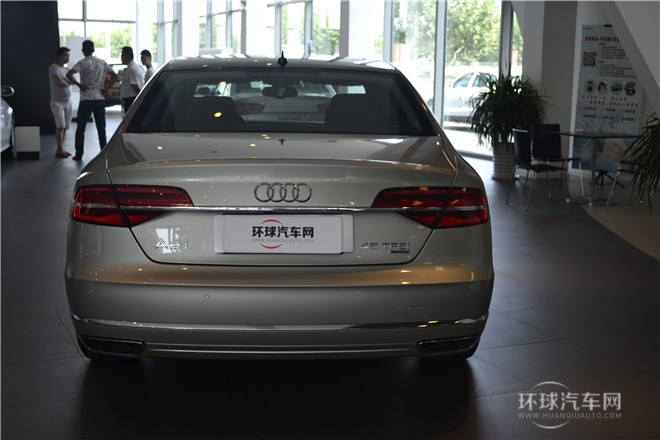 2013款 A8L 45 TFSI quattro豪华型