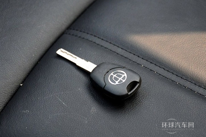 2012款 1.5T 手动两驱运动型